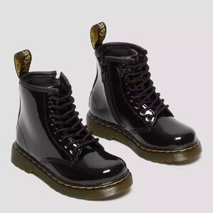 ✨ NEW Dr. Martens Kids 1460 Patent Leather Boots – Black – Size US 8 (EU 24)